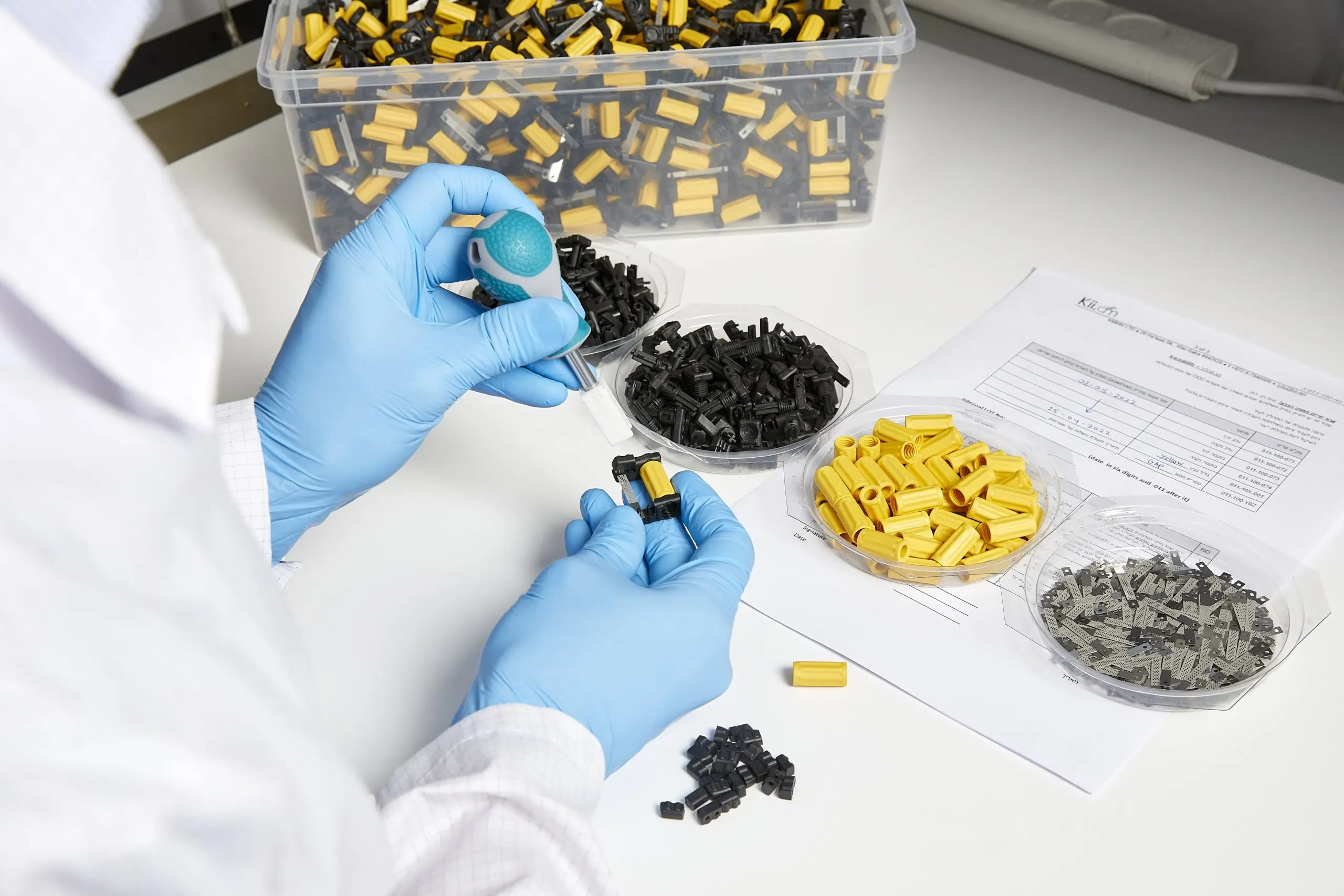 Kii.am manufacturing — LED system assembly and calibration